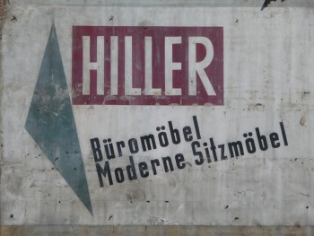 HILLER Logo